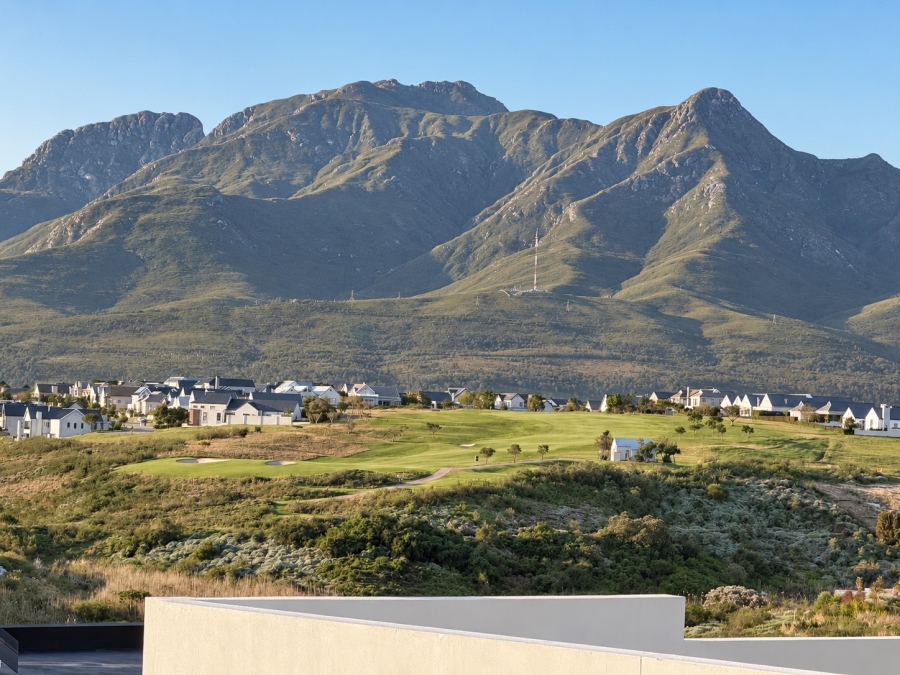 0 Bedroom Property for Sale in Kingswood Golf Estate Western Cape